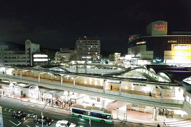 生駒駅の夜景